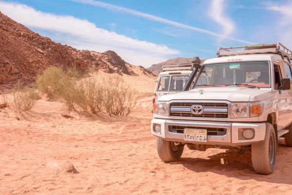 Hurghada-Jeep-Safari-from-Safaga-e1671705694362